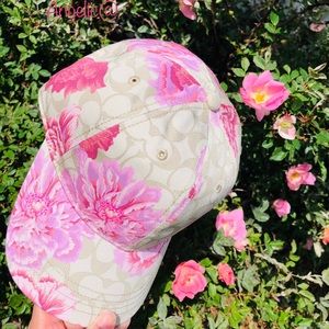 SOLD!!! Coach Hat With Signature Kaffe Fassett